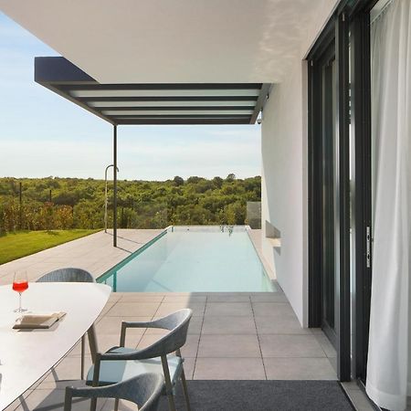 Design Villa Noble With Spa 발 외부 사진