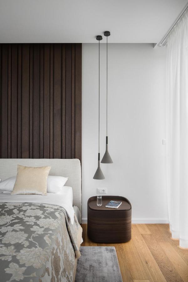 Design Villa Noble With Spa 발 외부 사진