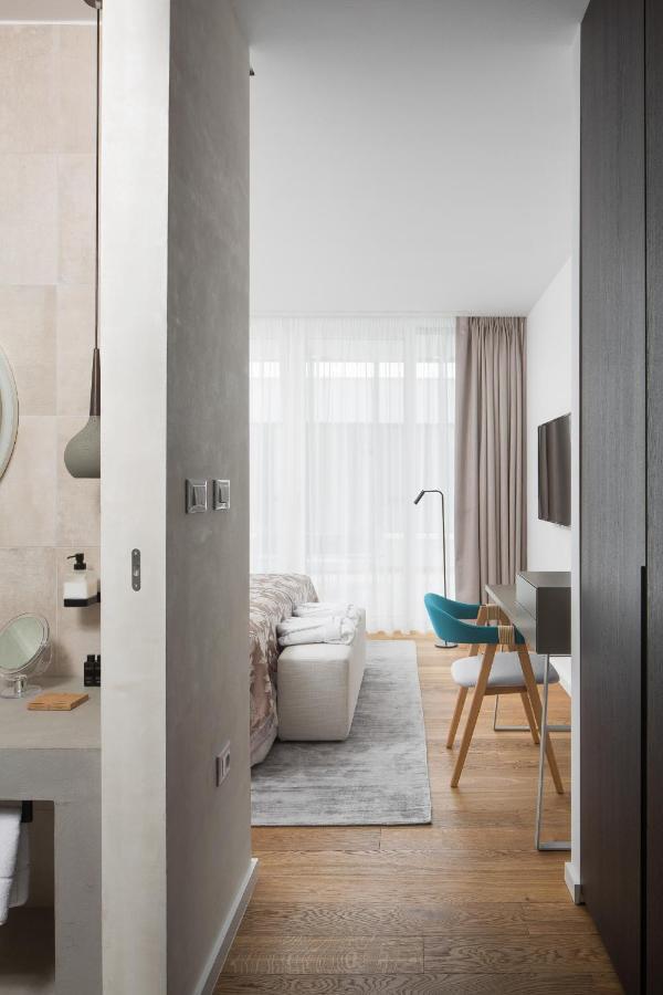 Design Villa Noble With Spa 발 외부 사진