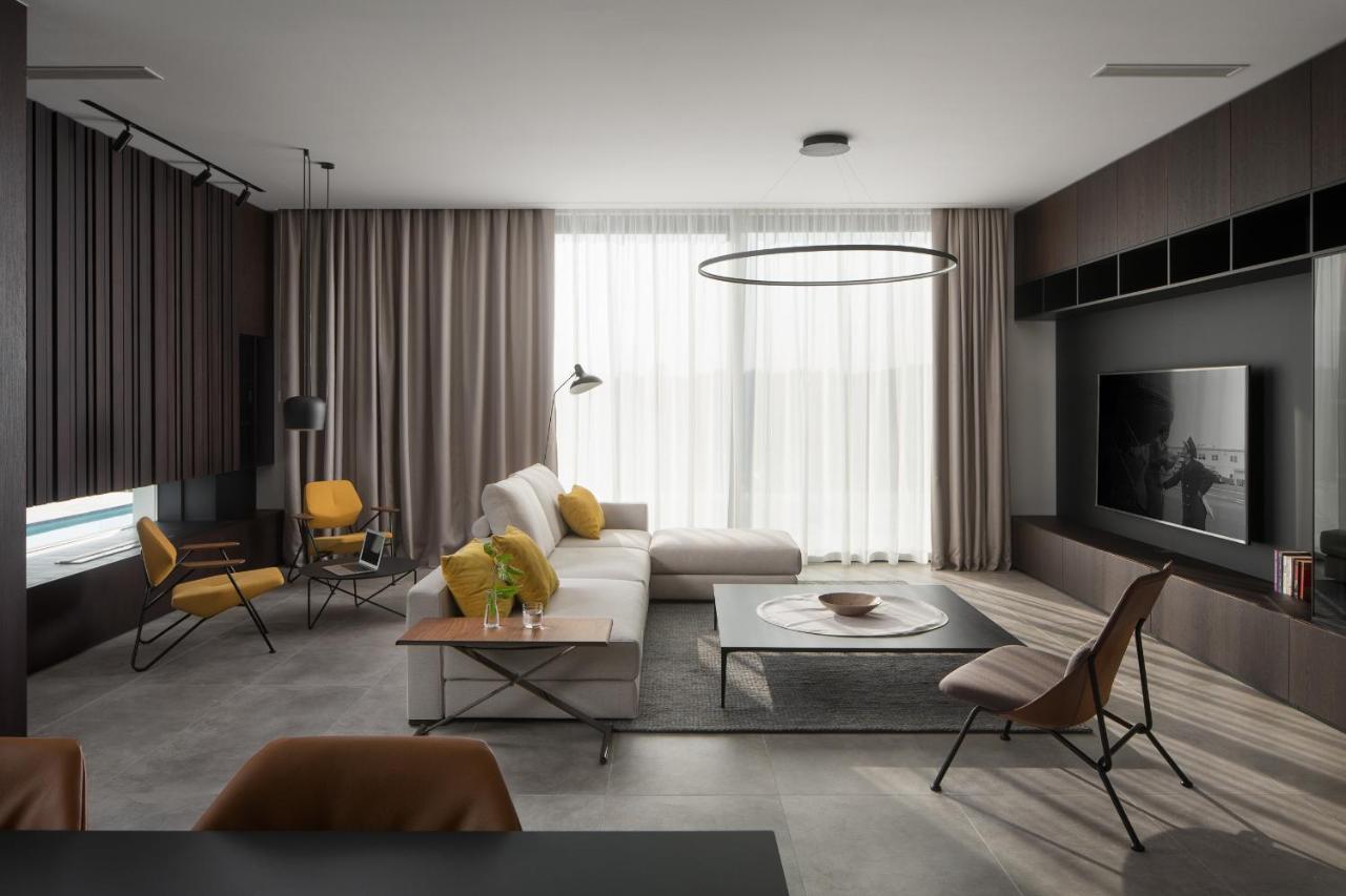 Design Villa Noble With Spa 발 외부 사진